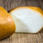 découvrez la scamorza, son histoire, ses bienfaits et bien plus !